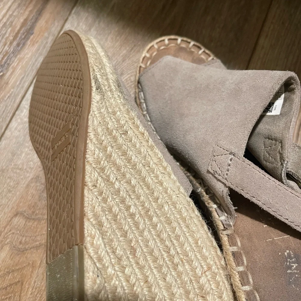 Toms Women's Espadrilles in Tan, Cream, Green, Gray - Picture 3 of 12